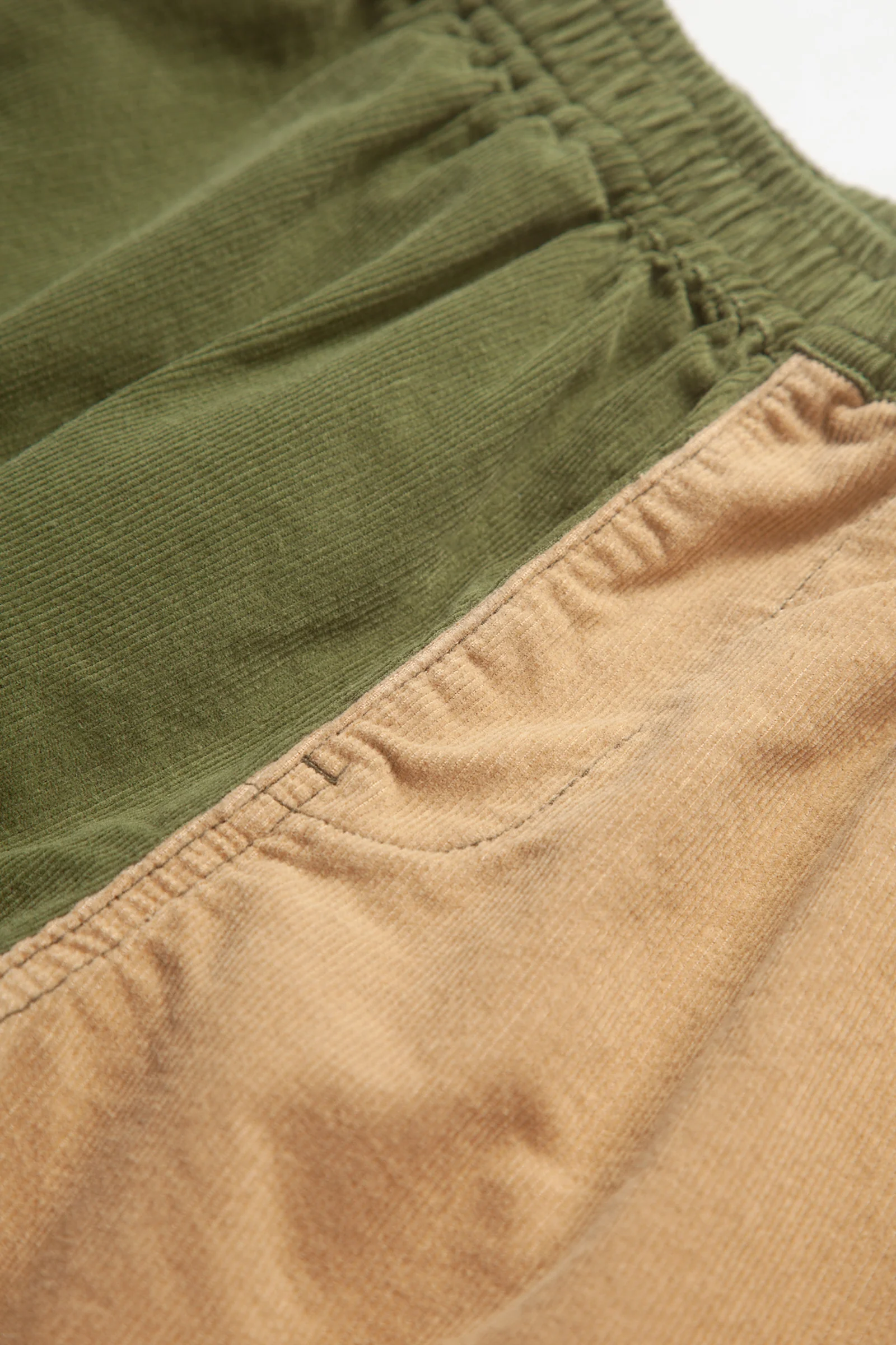 Blacksmith - Corduroy Easy Shorts - Olive/Tan - Image 3