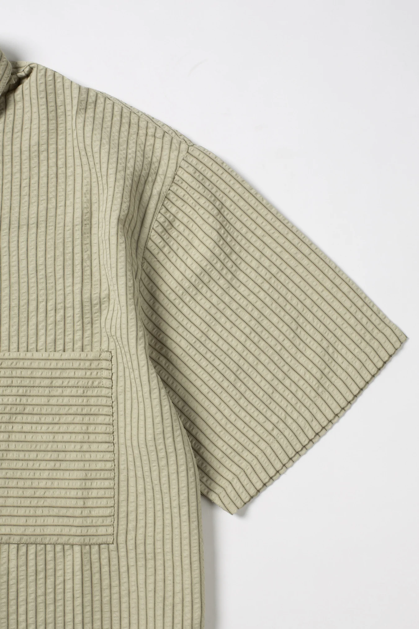 Candice - Tavern Short Sleeve Shirt - Green - Image 3
