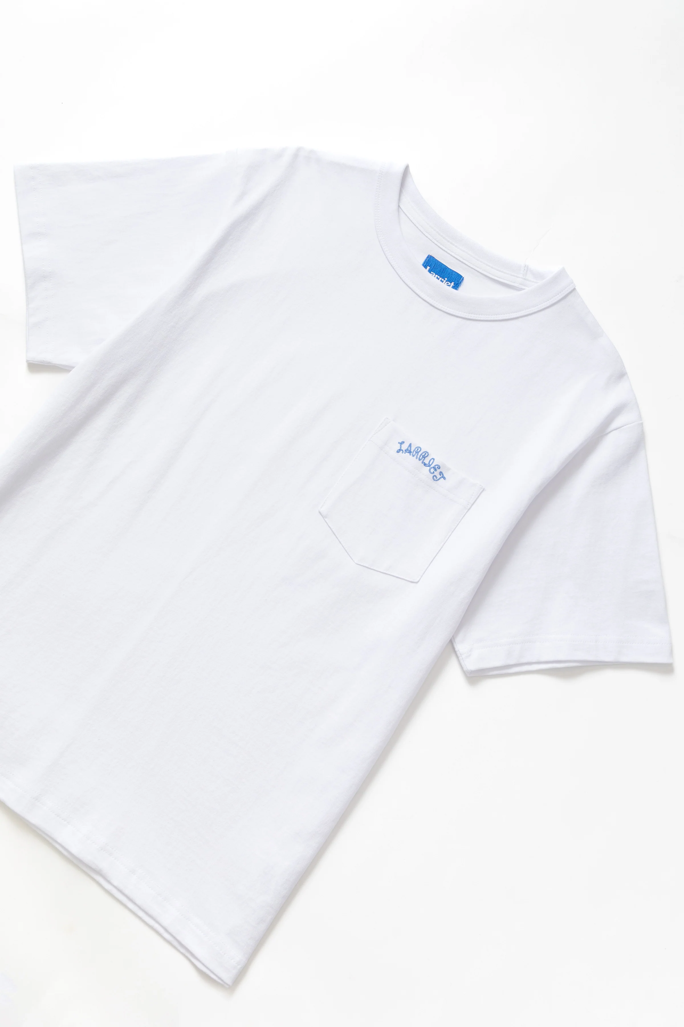 Larriet - Lasso Pocket Tee - White - Image 4