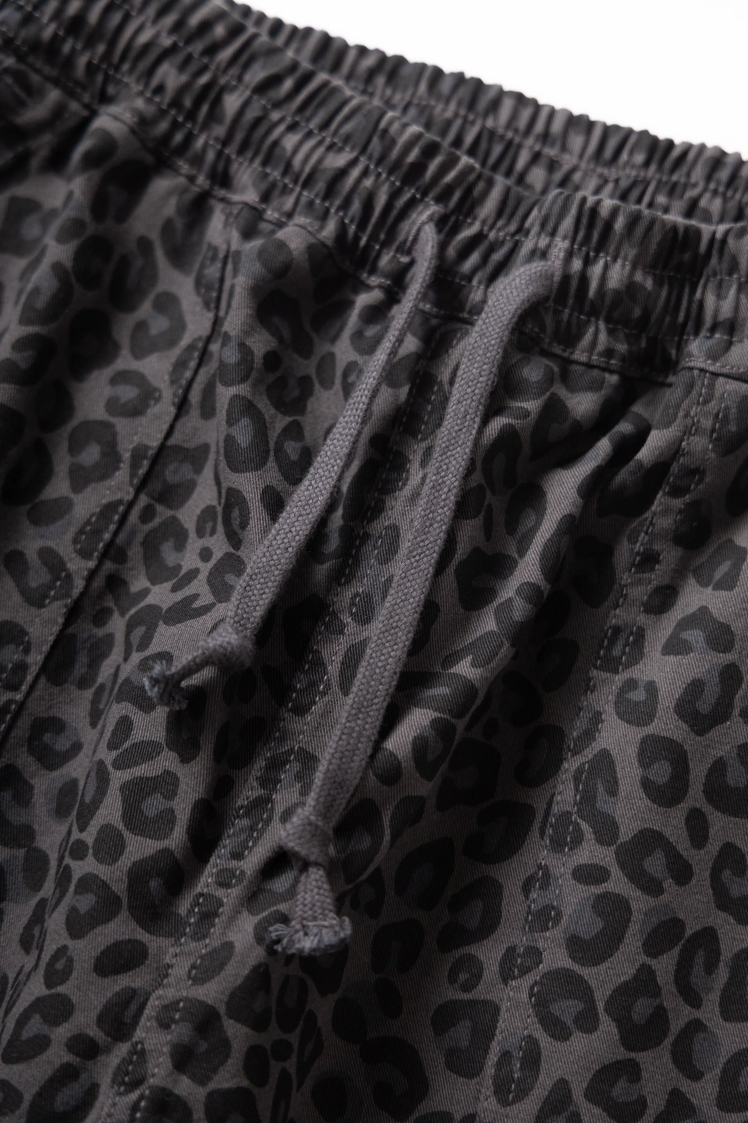 Service Works - Patterned Chef Shorts - Black Leopard - Image 4