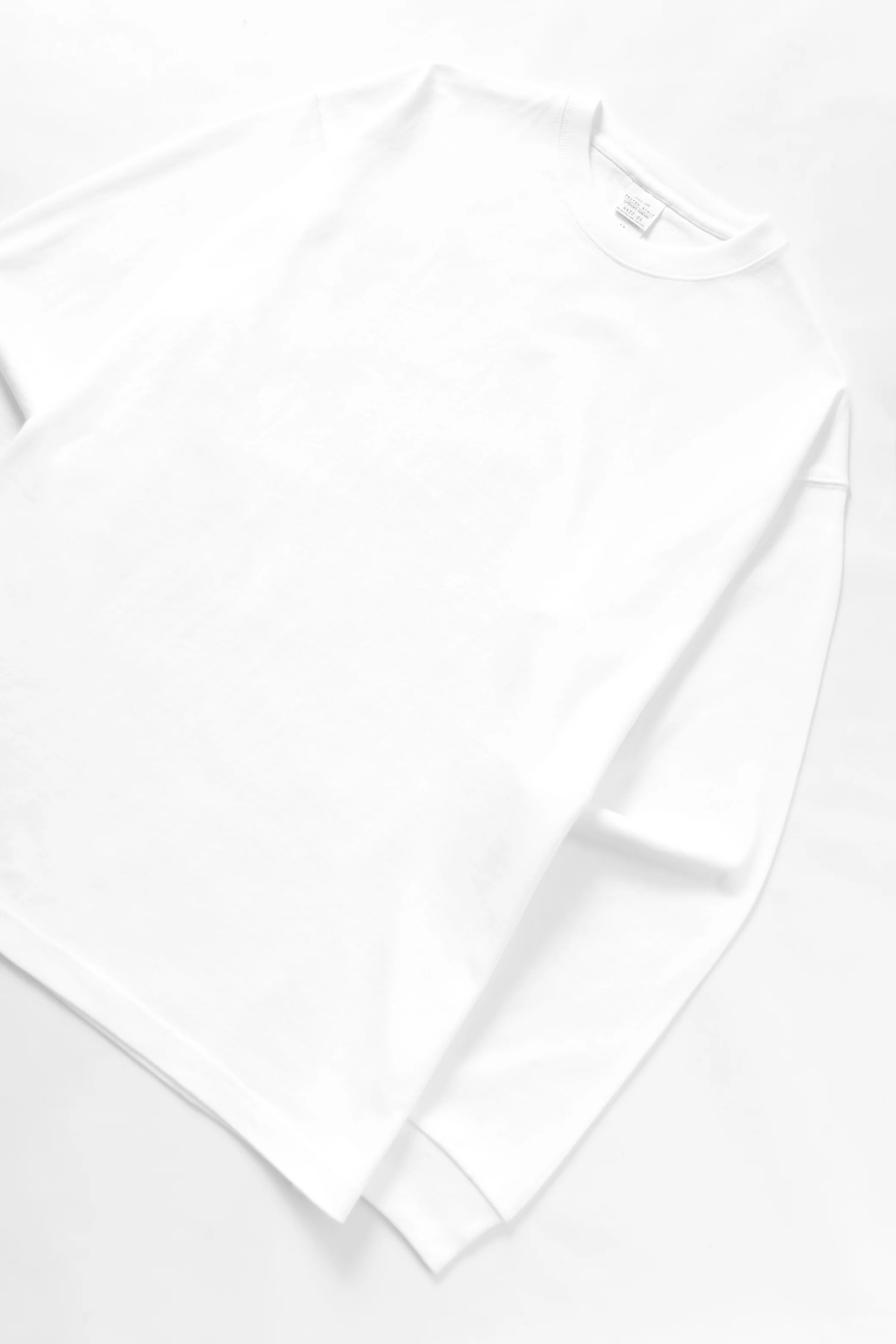 United Athle - 4422 9oz Magnum Weight Long Sleeve T-Shirt - White - Image 3